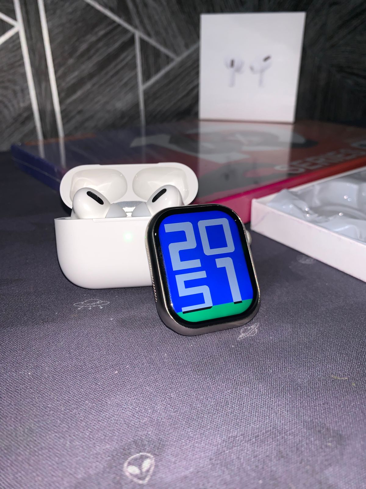 Jumbo Deal 7+1 SmartWatch Series 10+AirPods Pro 2(2nd Generation)