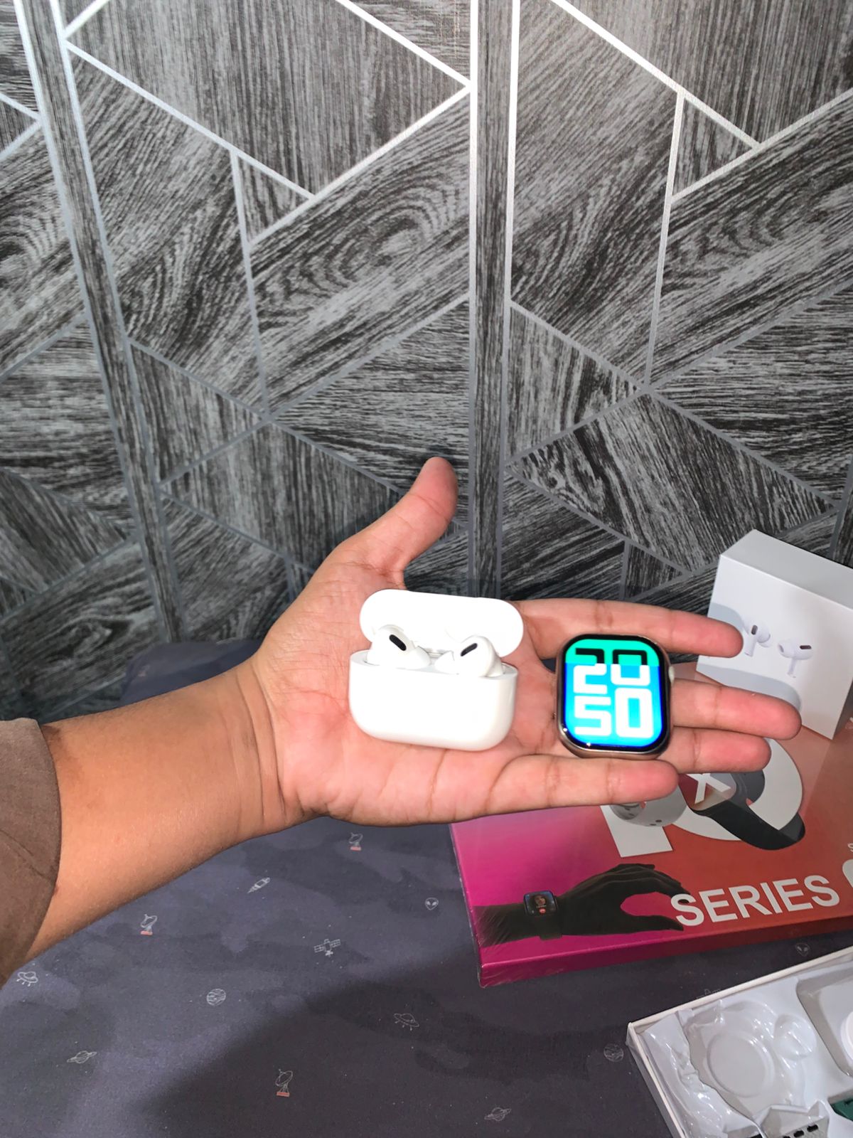 Jumbo Deal 7+1 SmartWatch Series 10+AirPods Pro 2(2nd Generation)